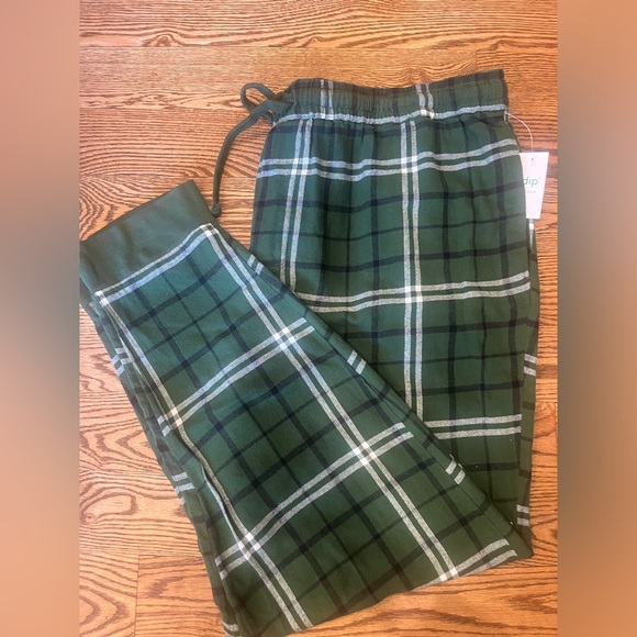 Men’s Pajama Pants - Picture 1 of 7